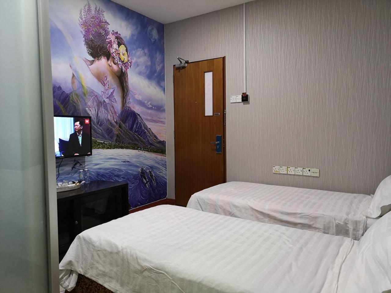 Home Inn Hotel Іпох Екстер'єр фото
