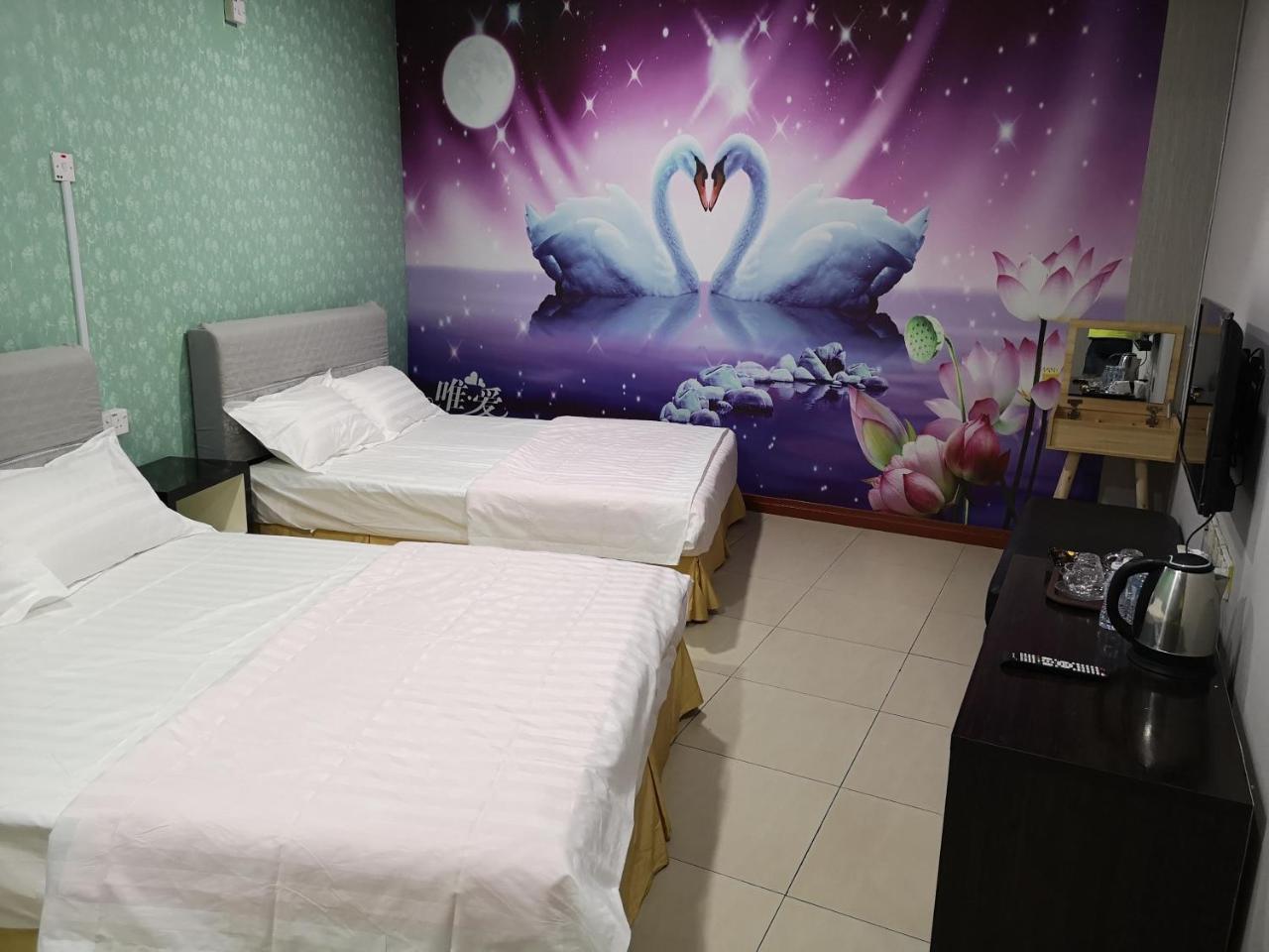Home Inn Hotel Іпох Екстер'єр фото