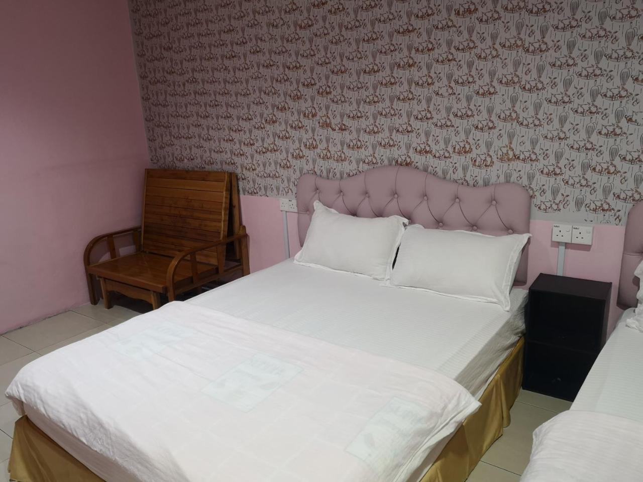 Home Inn Hotel Іпох Екстер'єр фото