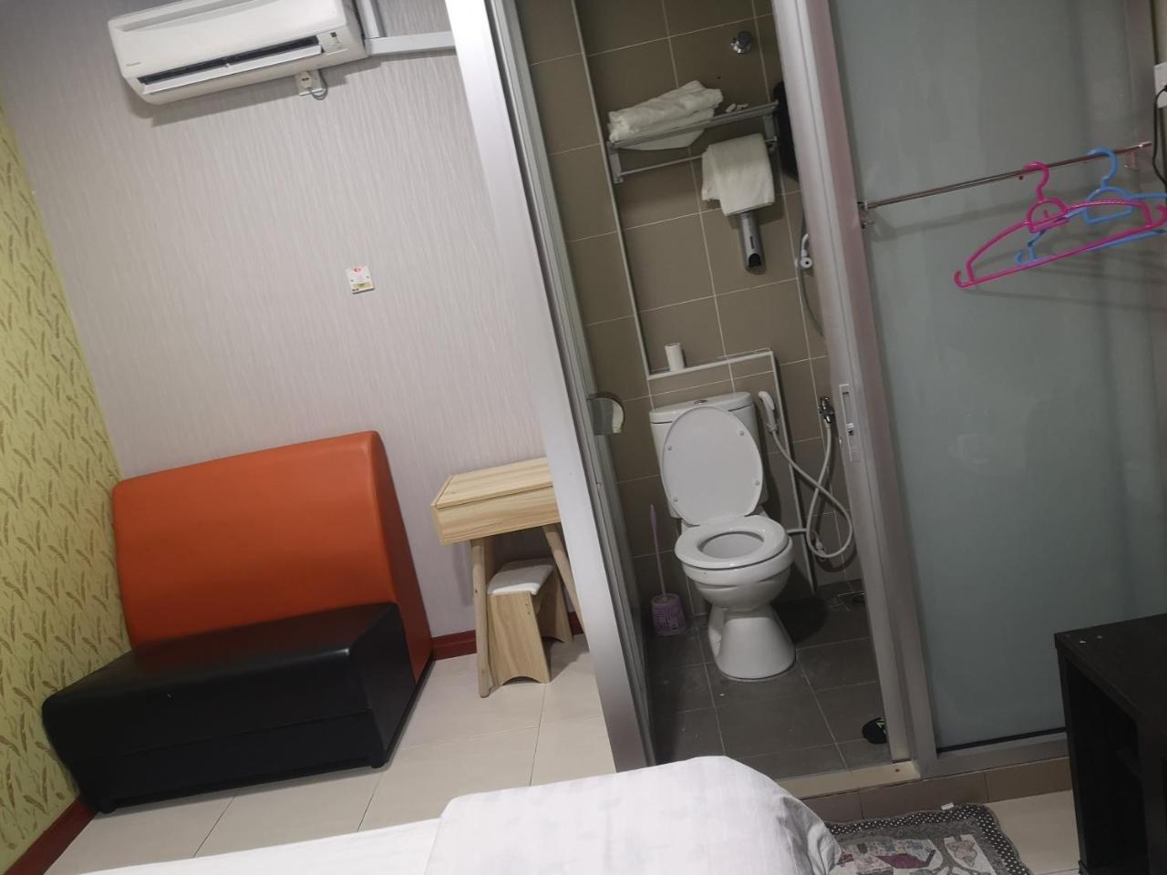 Home Inn Hotel Іпох Екстер'єр фото