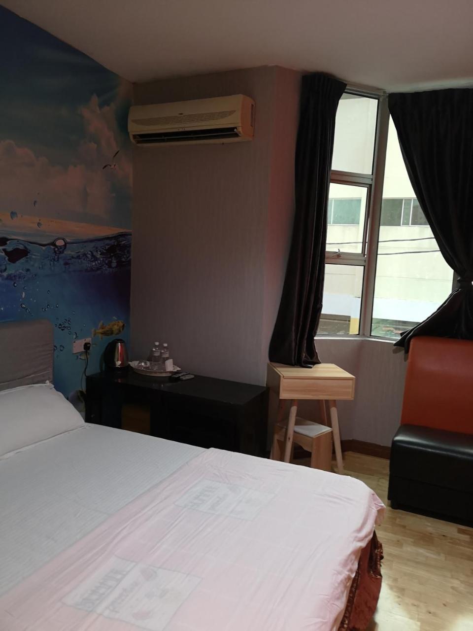 Home Inn Hotel Іпох Екстер'єр фото