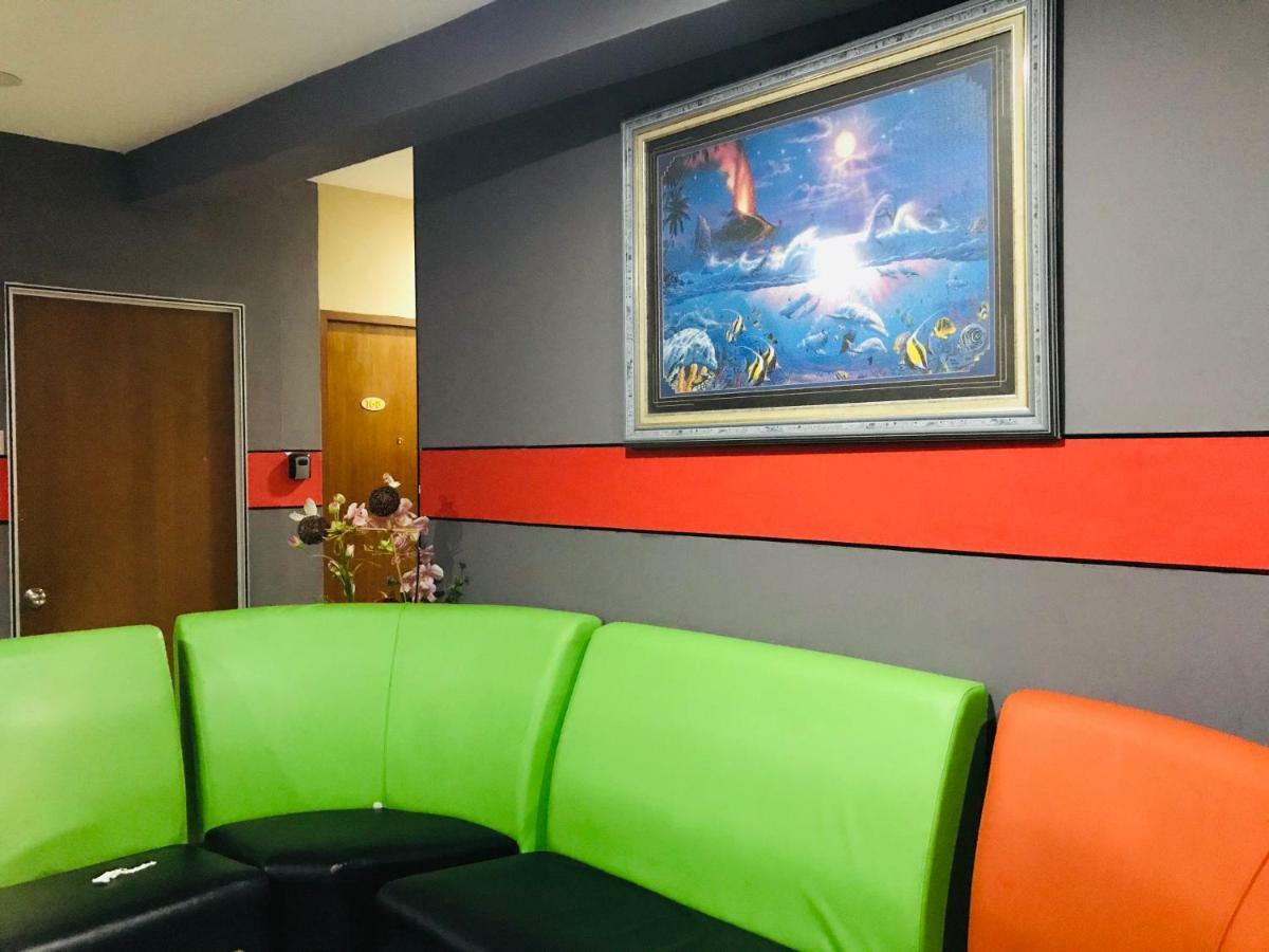 Home Inn Hotel Іпох Екстер'єр фото